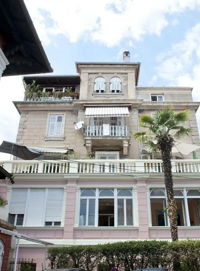 Apartment Dora Slatina Opatija