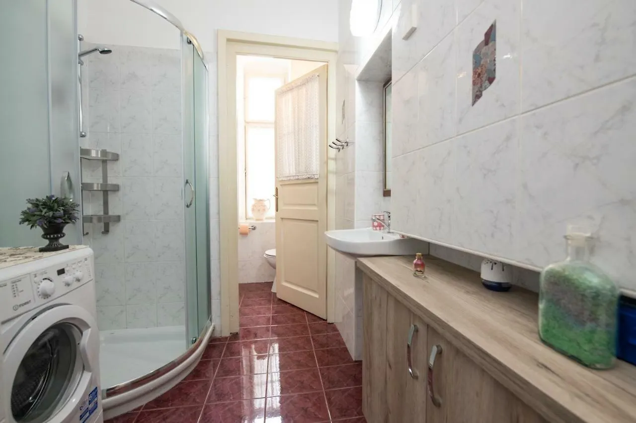Apartment Dora Slatina 奥帕提亚